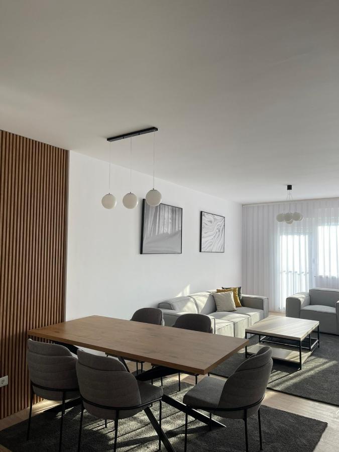 Airstay Priština Exteriér fotografie