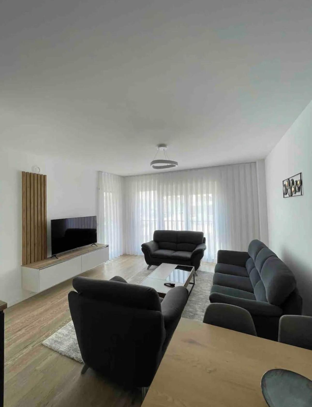 Airstay Priština Exteriér fotografie