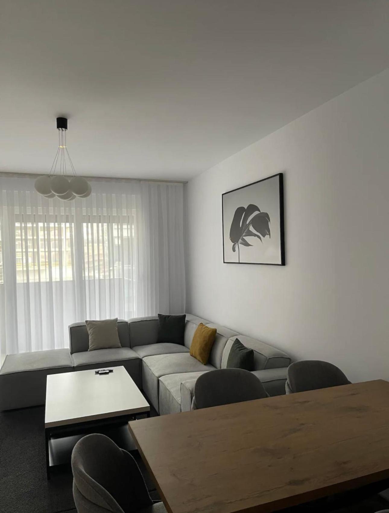 Airstay Priština Pokoj fotografie