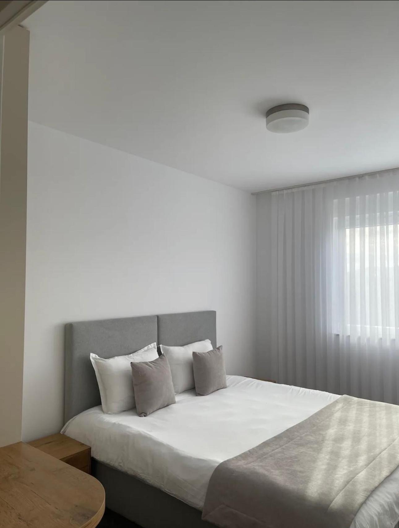 Airstay Priština Pokoj fotografie