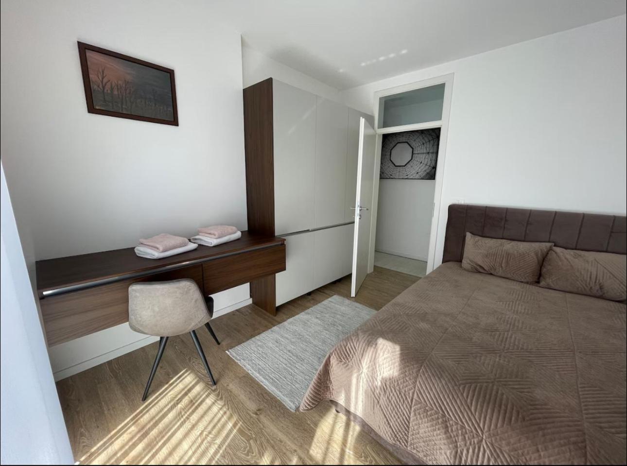 Airstay Priština Pokoj fotografie